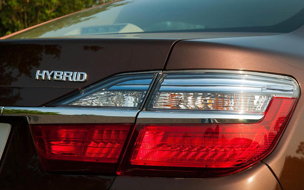 Toyota Camry [2015-2019] Tail Lamps