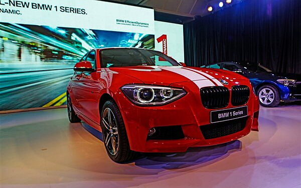 1 Series Front View