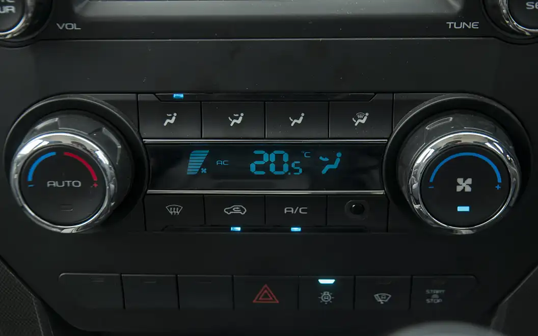 Mahindra Scorpio [2014-2017] AC Console