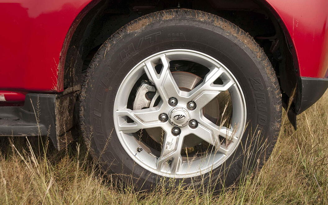 Mahindra Scorpio [2014-2017] Wheels-Tyres