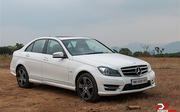 Mercedes-Benz C-Class [2011-2014] Front Right View