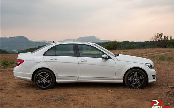 Mercedes-Benz C-Class [2011-2014] Right Side