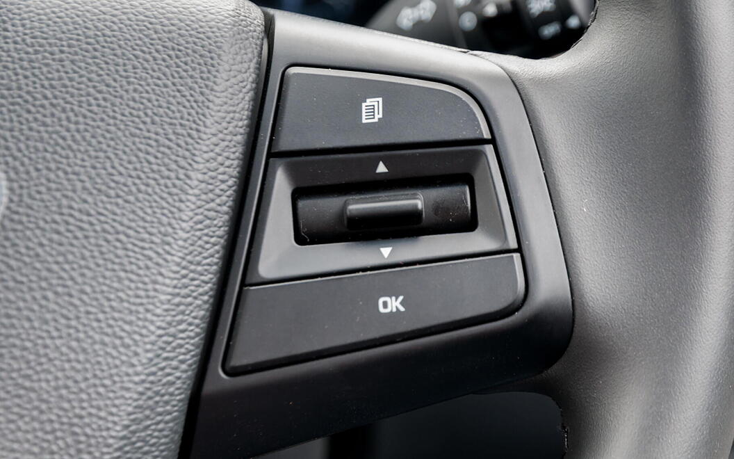 Hyundai Creta [2017-2018] Steering Mounted Audio Controls