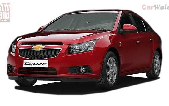 Chevrolet Cruze [2012-2013] Front Left View