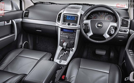 Chevrolet Captiva [2012-2016] Interior