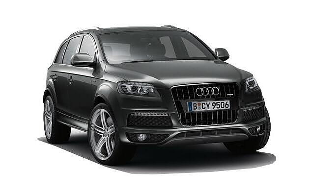 Audi Q7 [2010 - 2015] Front Right View