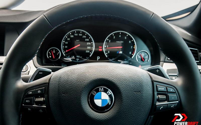 BMW M5 [2012-2014] Steering
