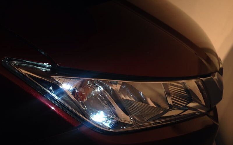 Honda City [2014-2017] Headlamps