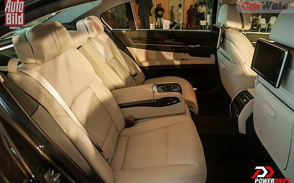 BMW 7 Series [2013-2016] Front-Seats