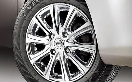 Nissan Evalia [2014-2016] Wheels-Tyres