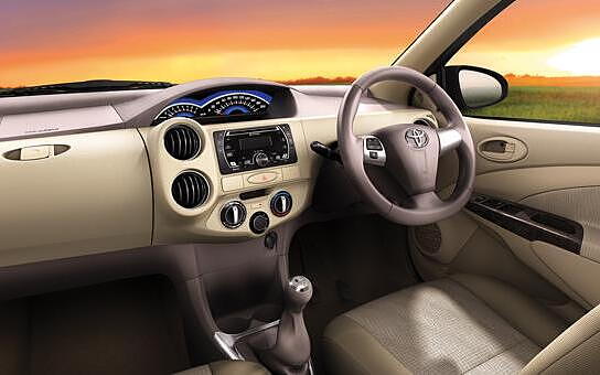 Toyota Etios Liva [2013-2014] Interior
