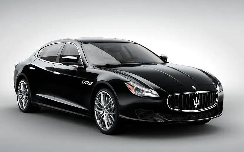 Maserati Quattroporte Right Side
