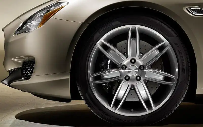 Maserati Quattroporte Wheels-Tyres