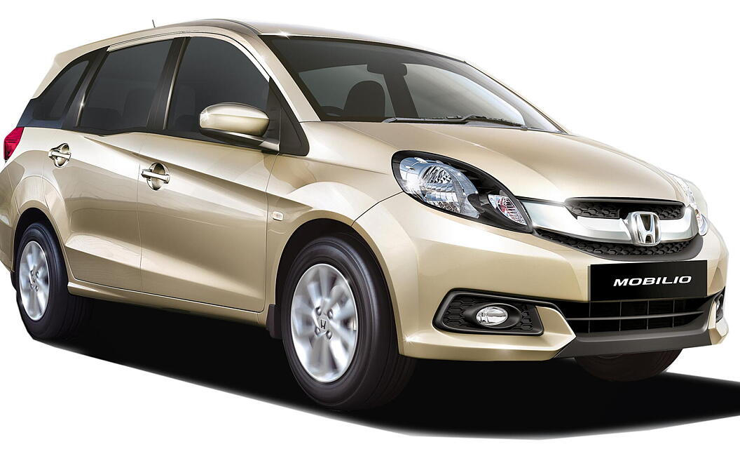 Honda Mobilio Front Right View