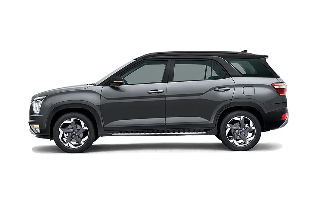 Hyundai Alcazar - Titan Grey With Phantom Black Roof