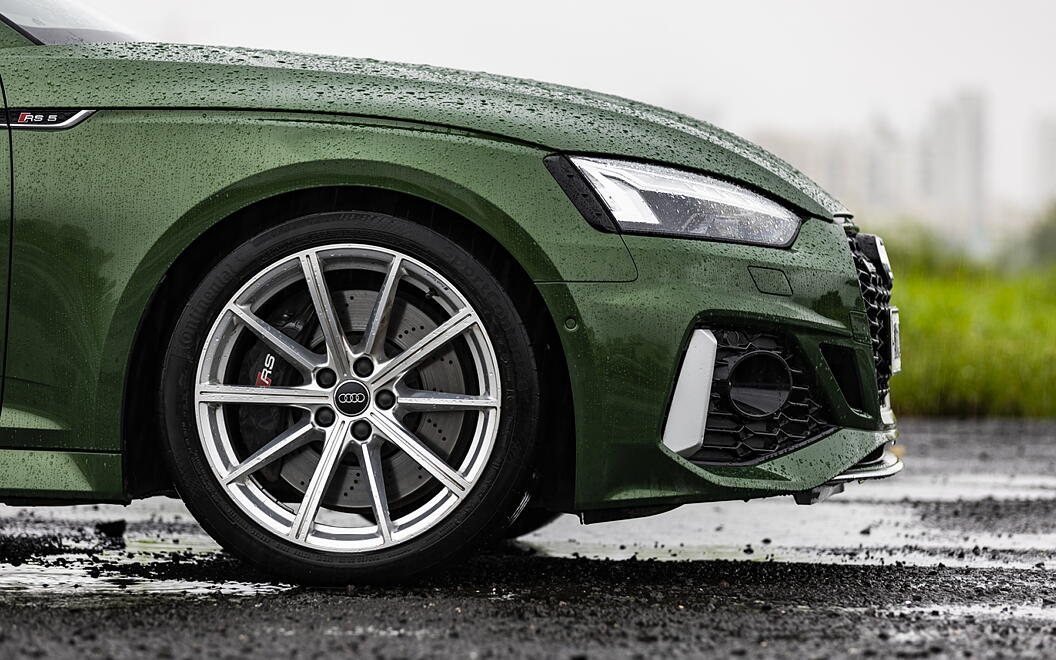 Audi RS5 Front Wheel