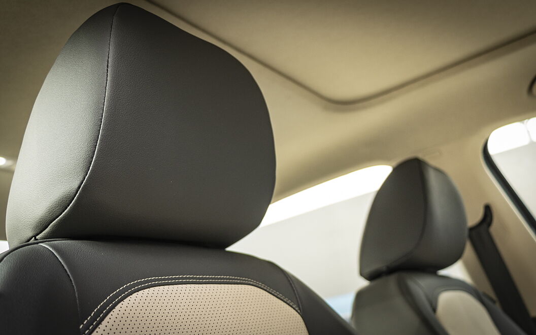 Volkswagen Virtus [2022-2023] Front Seat Headrest
