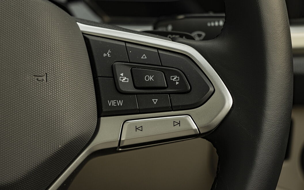 Volkswagen Virtus [2022-2023] Steering Mounted Controls - Right