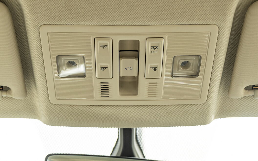 Volkswagen Virtus [2022-2023] Cabin Light