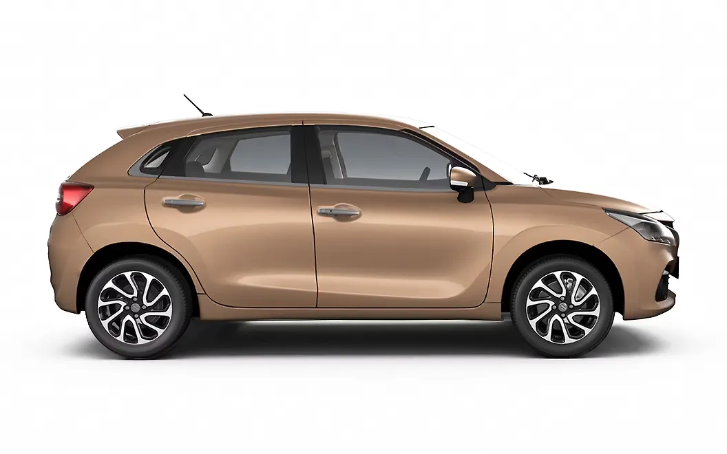 Maruti Suzuki Baleno Right View
