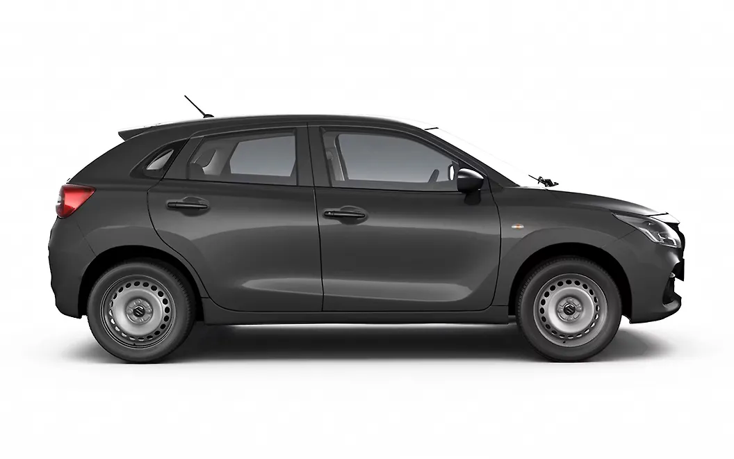 Maruti Suzuki Baleno Right View