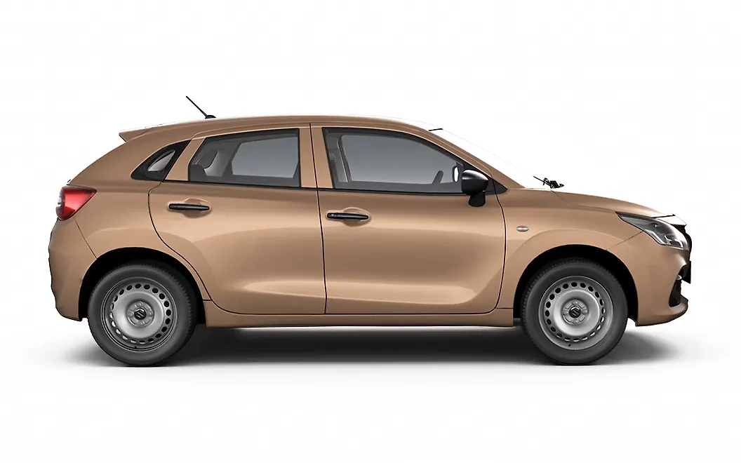 Maruti Suzuki Baleno Right View