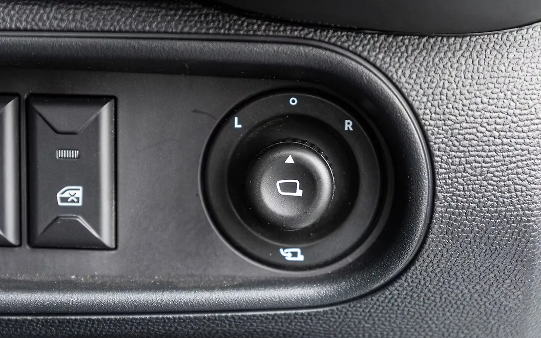 Citroen C3 ORVM Controls