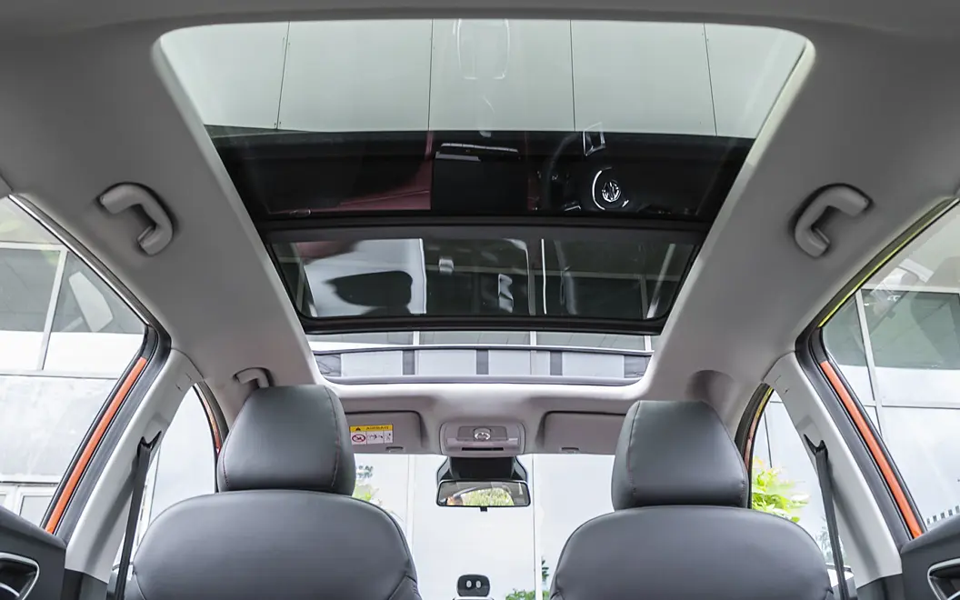 MG Astor Sunroof