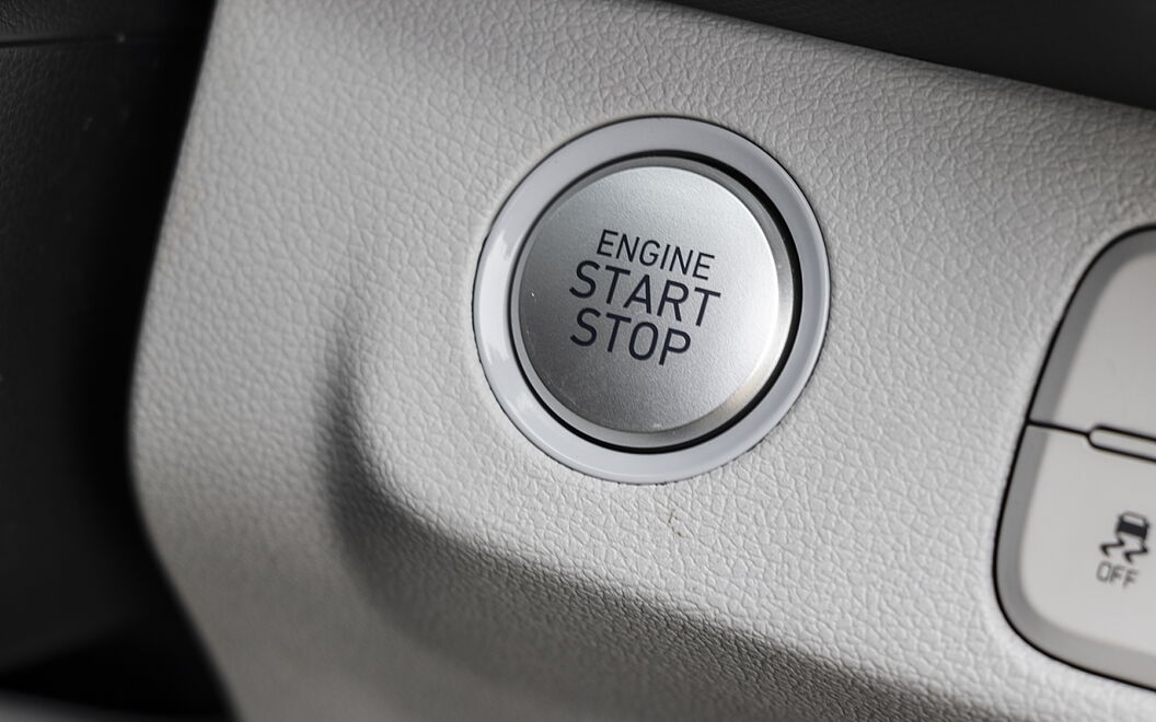 Hyundai Venue [2022-2023] Push Button Start/Stop