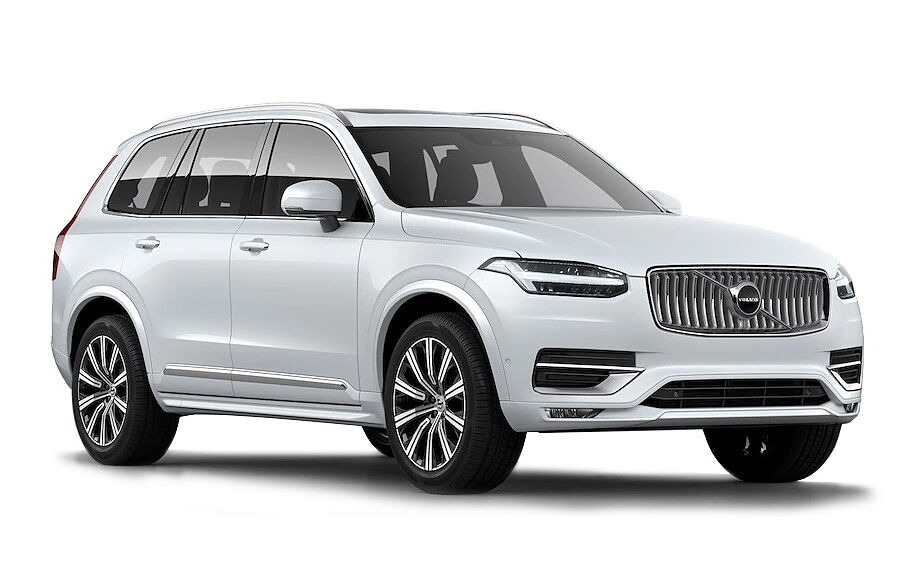 Volvo XC90 [2021-2022] Front Right View
