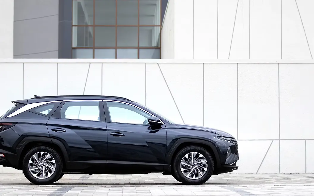 Hyundai Tucson - Back View | Hyundai Tucson Images