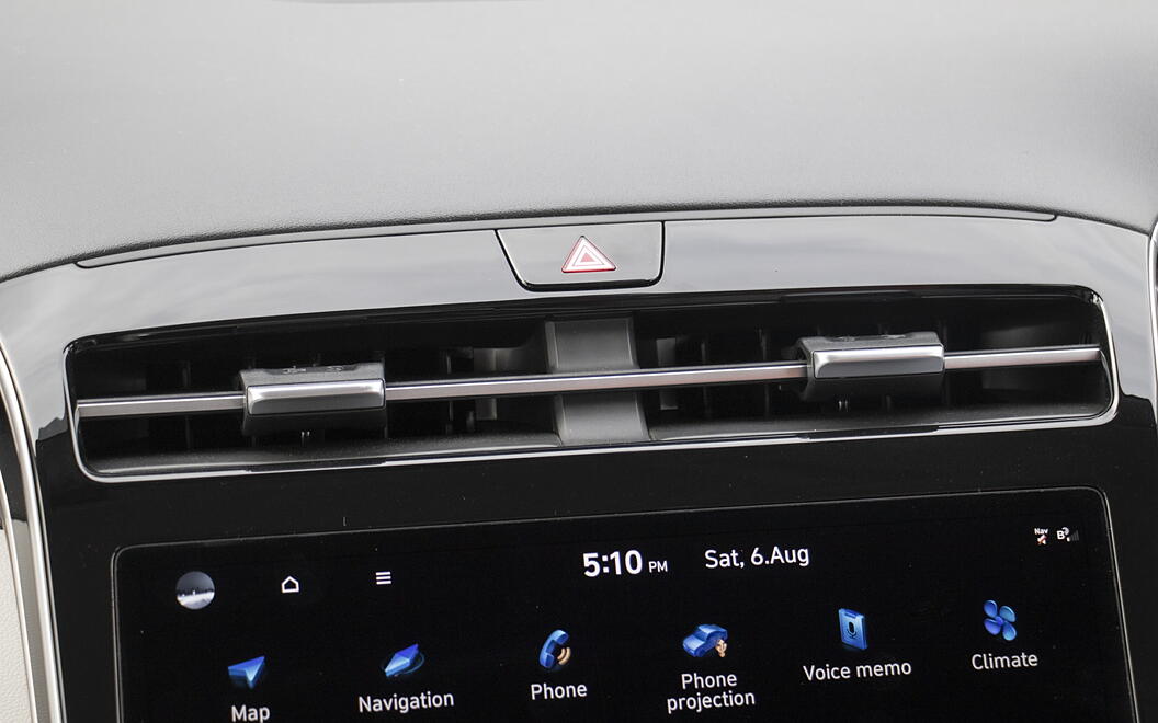 Hyundai Tucson Front AC Vents