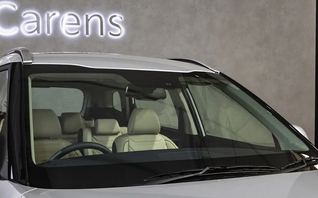 Kia Carens 2022 Front Windscreen