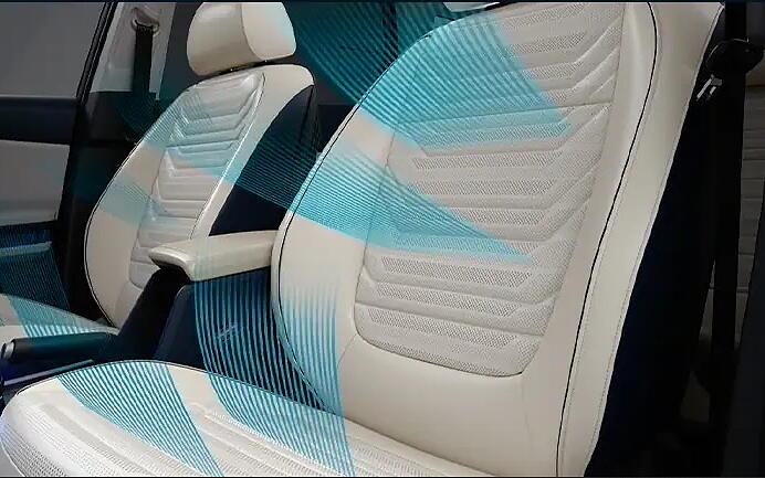 Kia Carens 2022 Front Seats