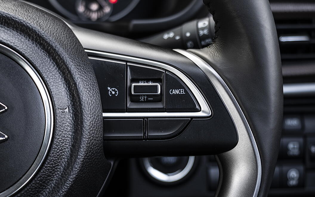 Maruti Suzuki Brezza Steering Mounted Controls - Right