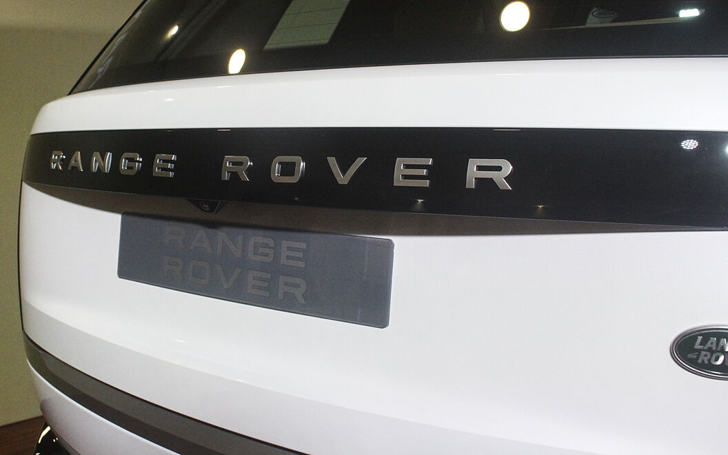 Land Rover Range Rover Brand Logo
