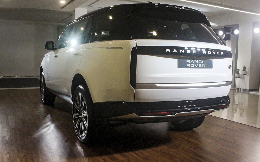 Range Rover Rear View