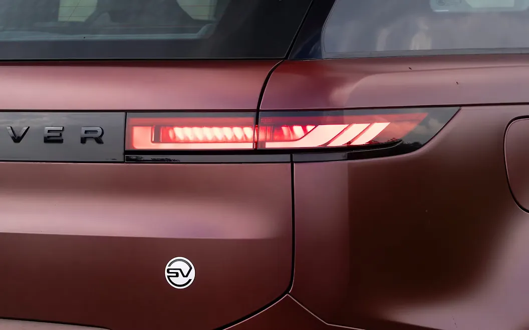 Land Rover Range Rover Tail Light
