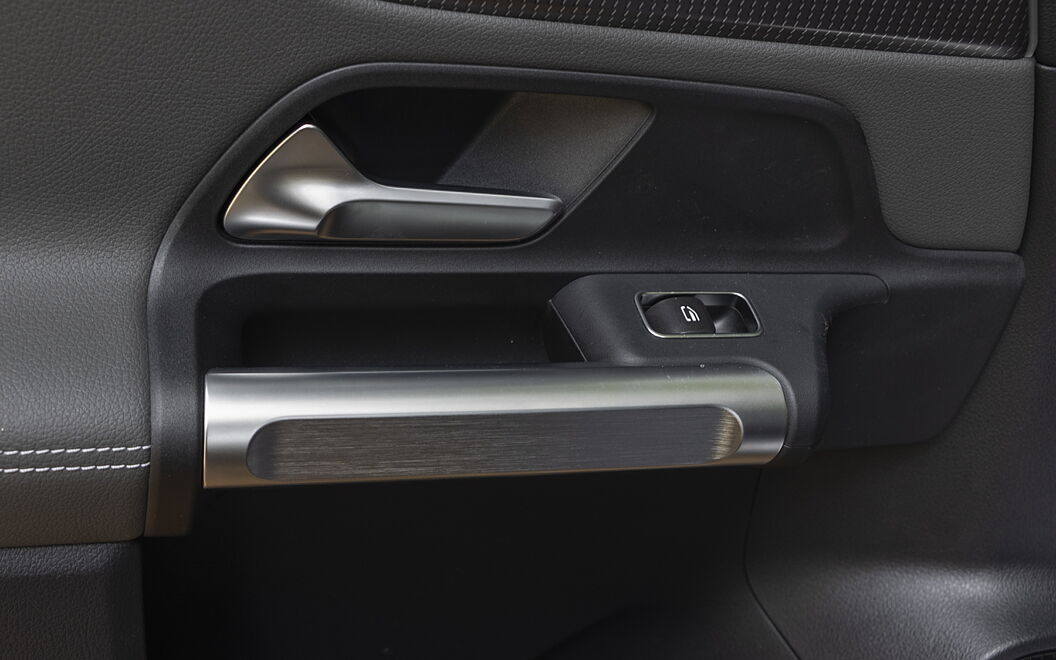 Mercedes-Benz EQB Passenger Window Controls