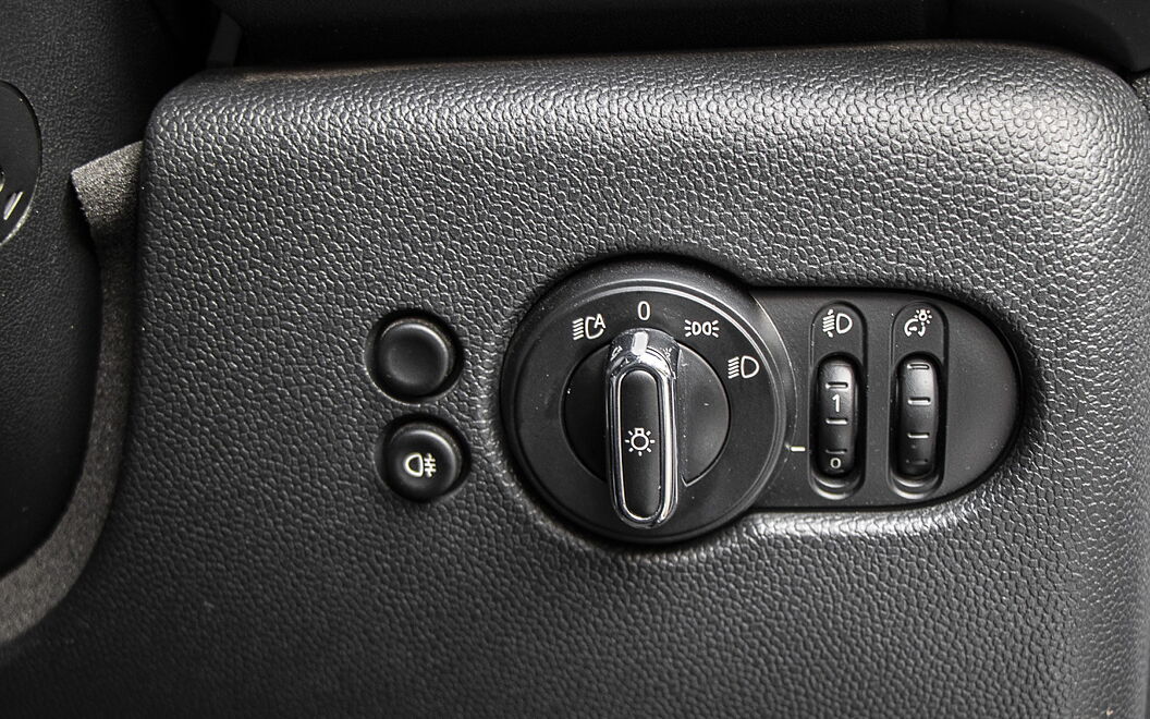MINI Cooper SE Dashboard Switches