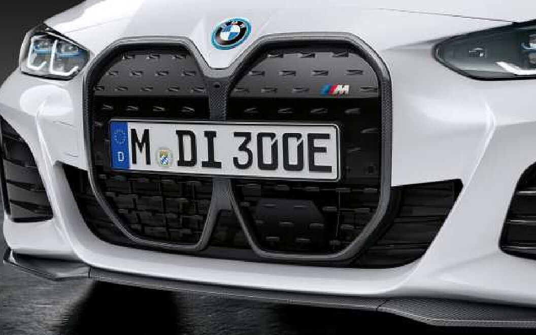 BMW i4 Front Grille