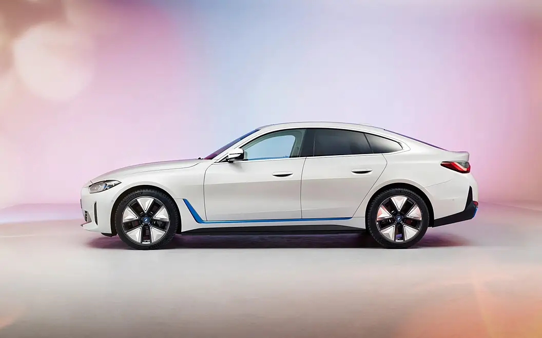 BMW i4 Left View