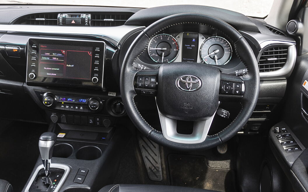 Toyota Hilux Steering