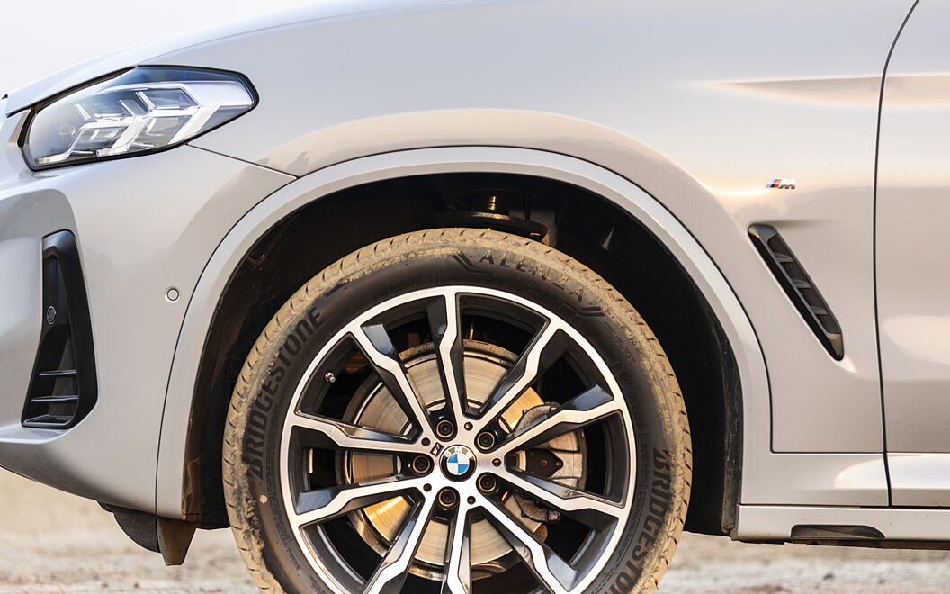 BMW X3 Tyre