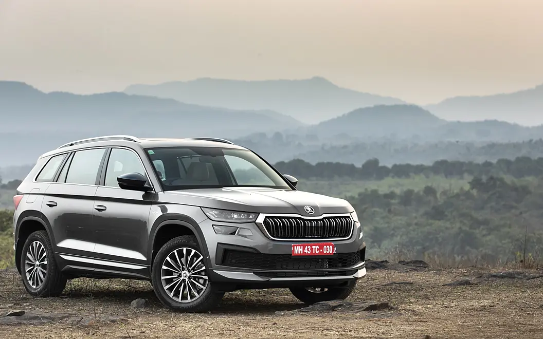 Skoda Kodiaq Front Right View