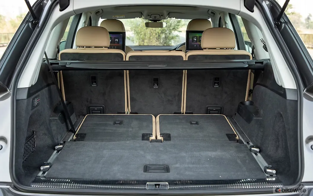 54 Audi Q7 Images Q7 Exterior, Road Test and Interior Photo Gallery