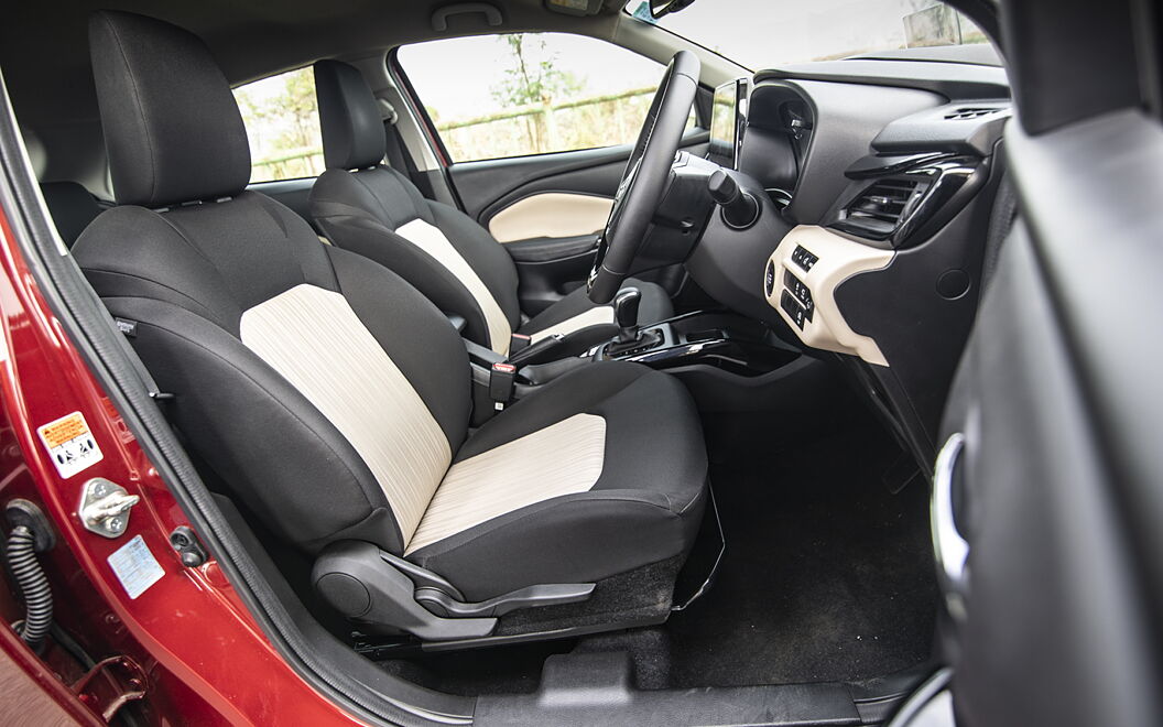 Toyota Glanza Front Seats