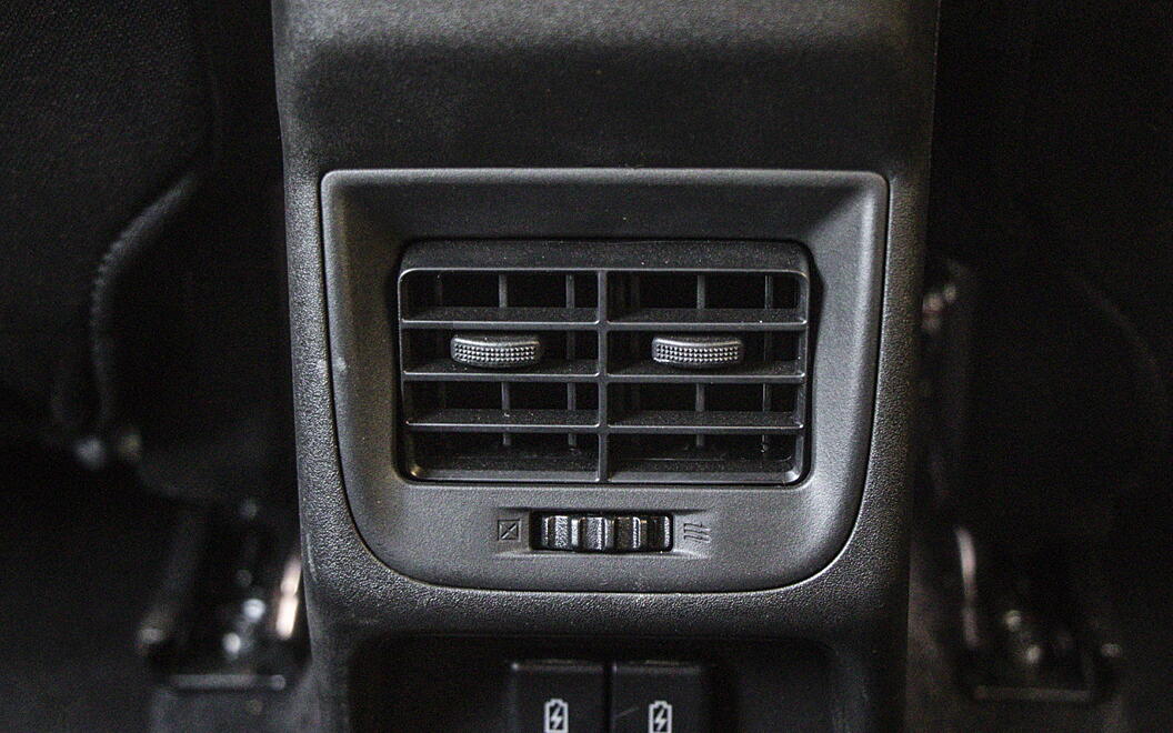 Toyota Glanza Rear AC Controls