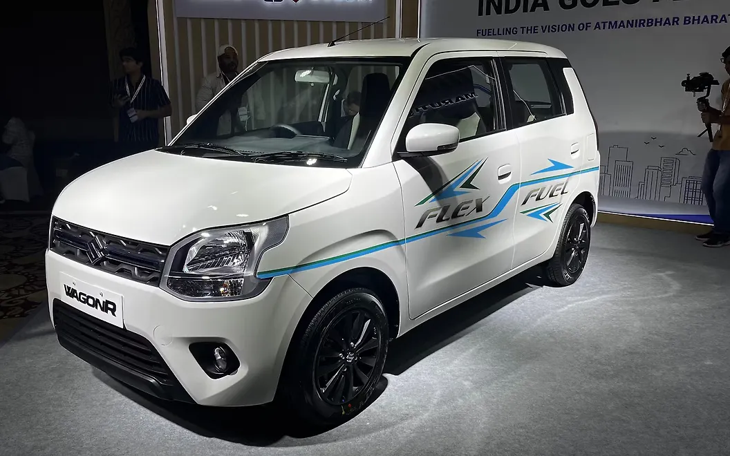 Maruti Suzuki Wagon R Front Left View