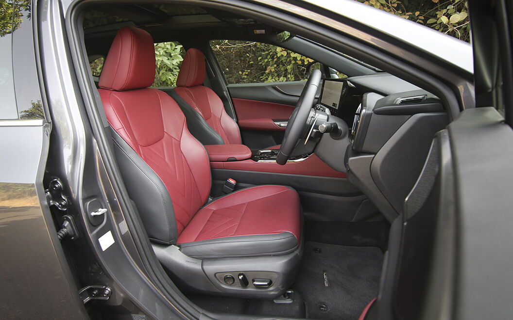 Lexus NX Front Seats